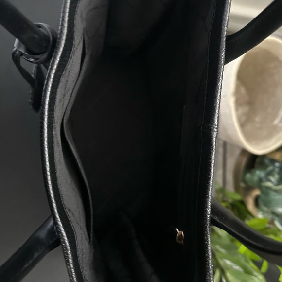 Michael Kors Black Pebbled Leather Satchel Bag - Picture 5 of 10